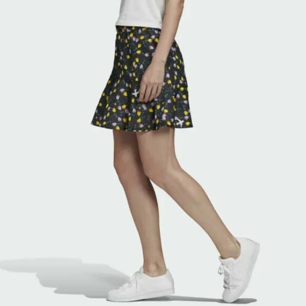 3pc Bundle Adidas Originals Bellista AOP Track Jacket, Skirt & Dress Ret: $163 - Picture 7 of 16